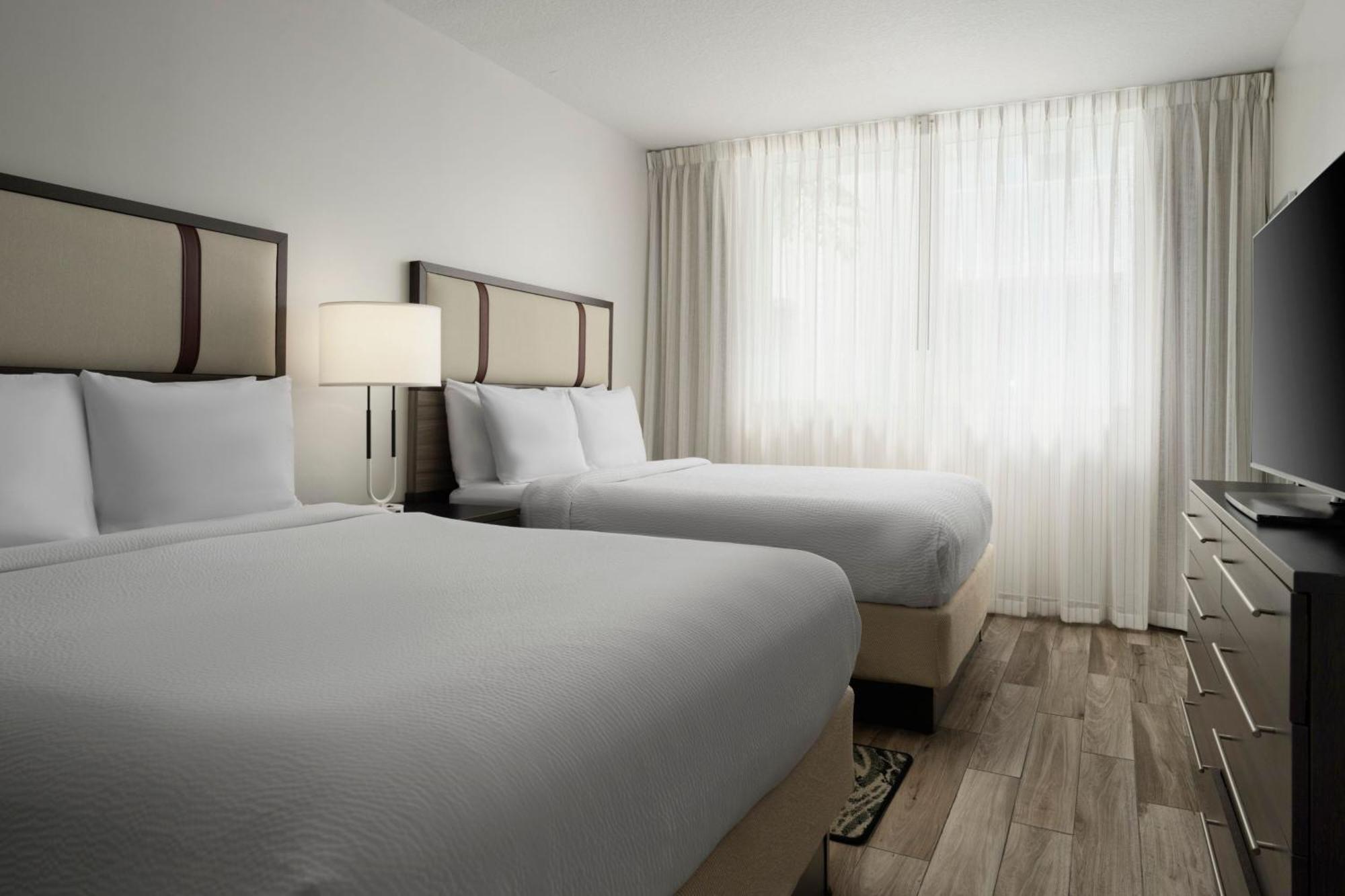 Residence Inn By Marriott Miami Beach Surfside Exteriér fotografie