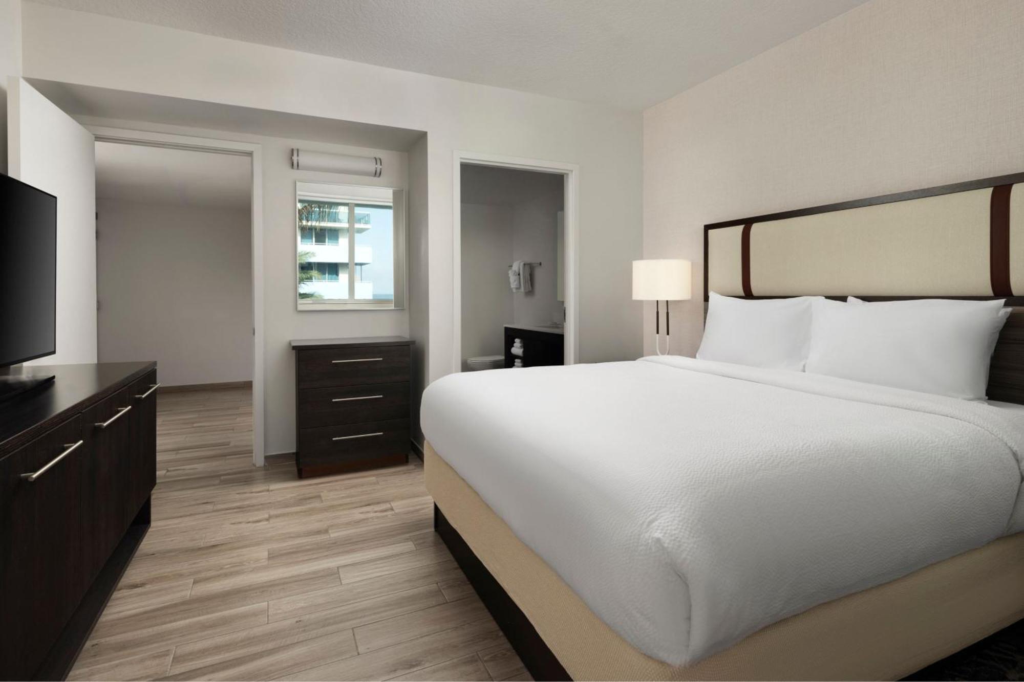 Residence Inn By Marriott Miami Beach Surfside Exteriér fotografie